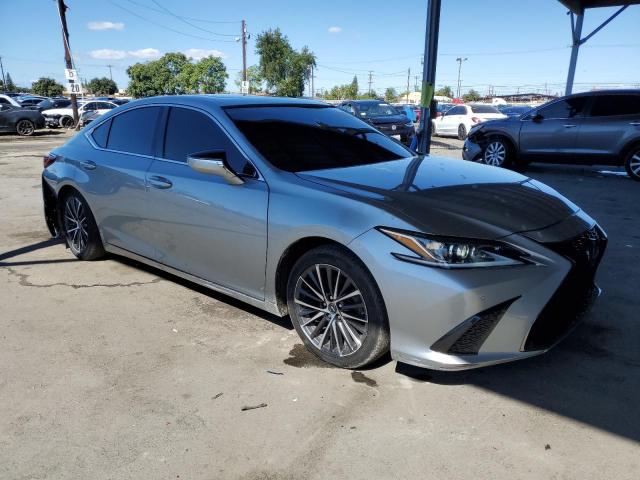 2022 Lexus ES