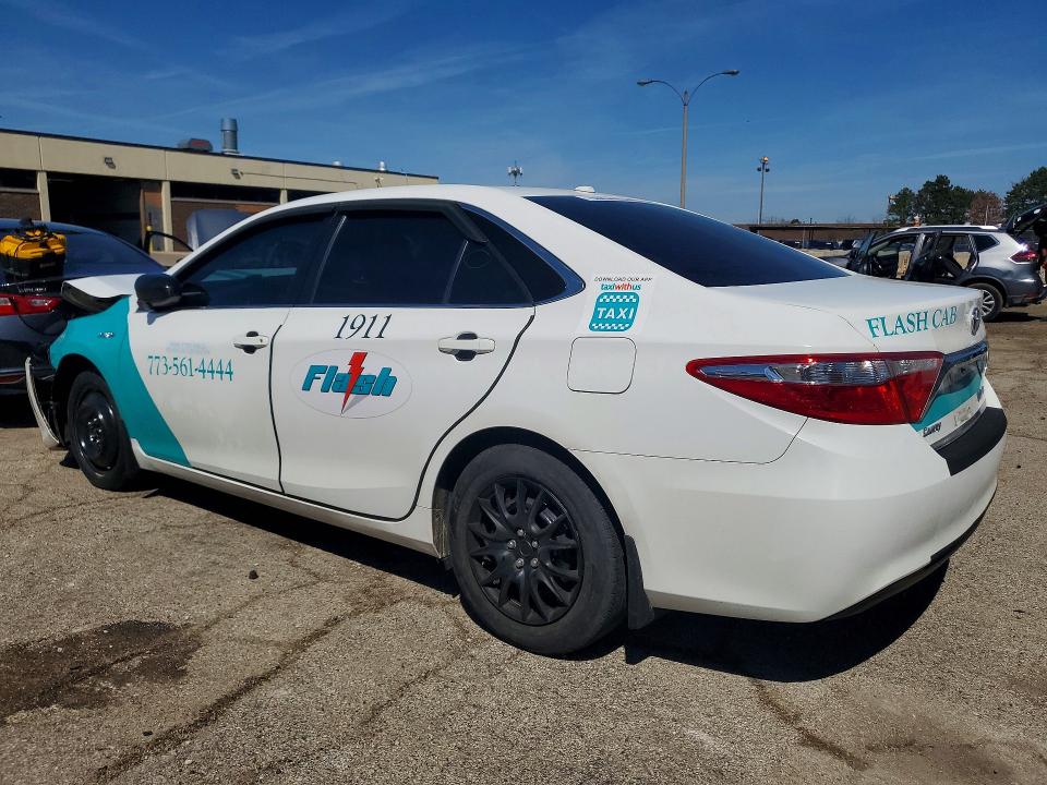 2016 Toyota Camry sola