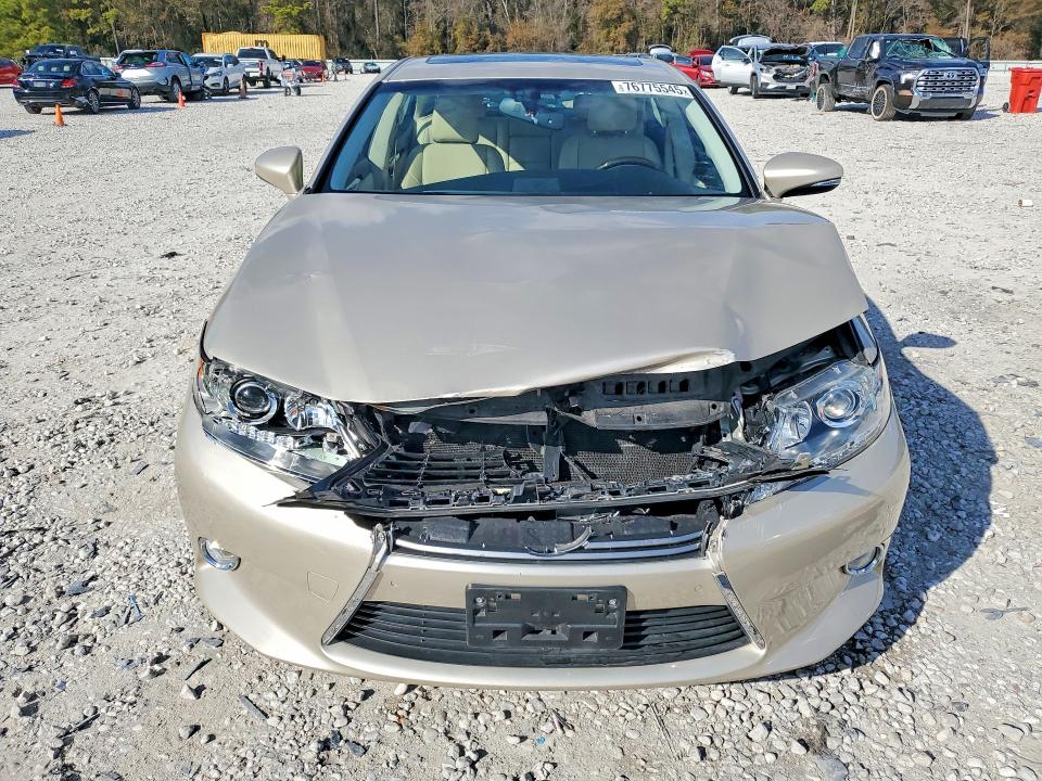 2015 Lexus ES