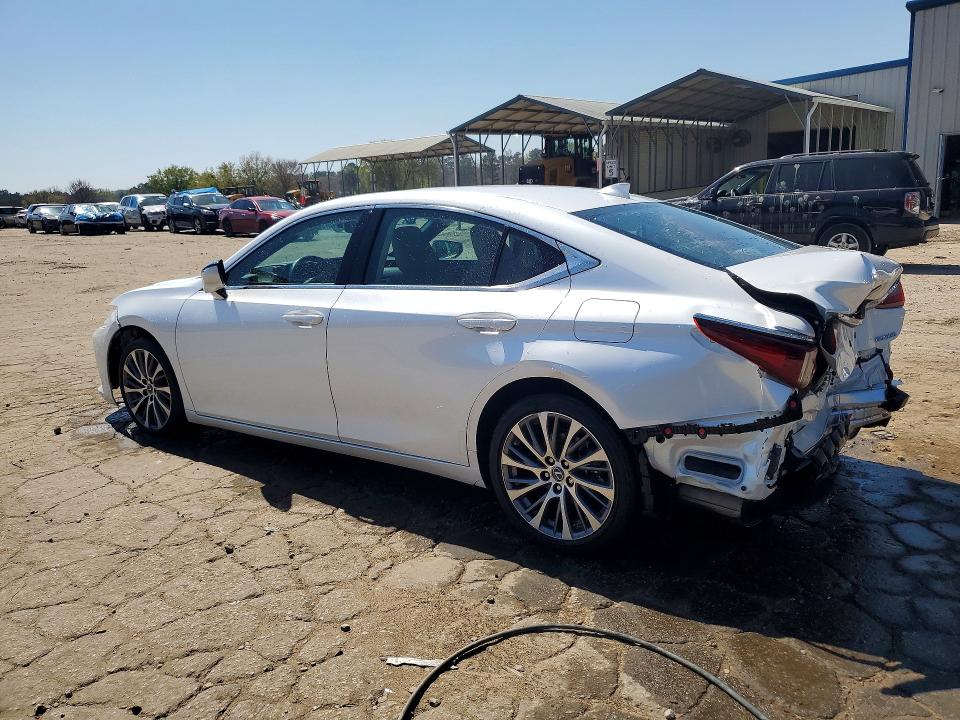 2021 Lexus ES
