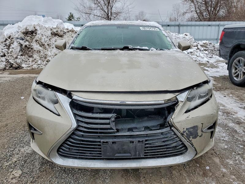 2016 Lexus ES