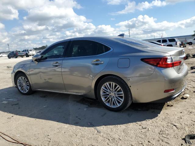 2016 Lexus ES