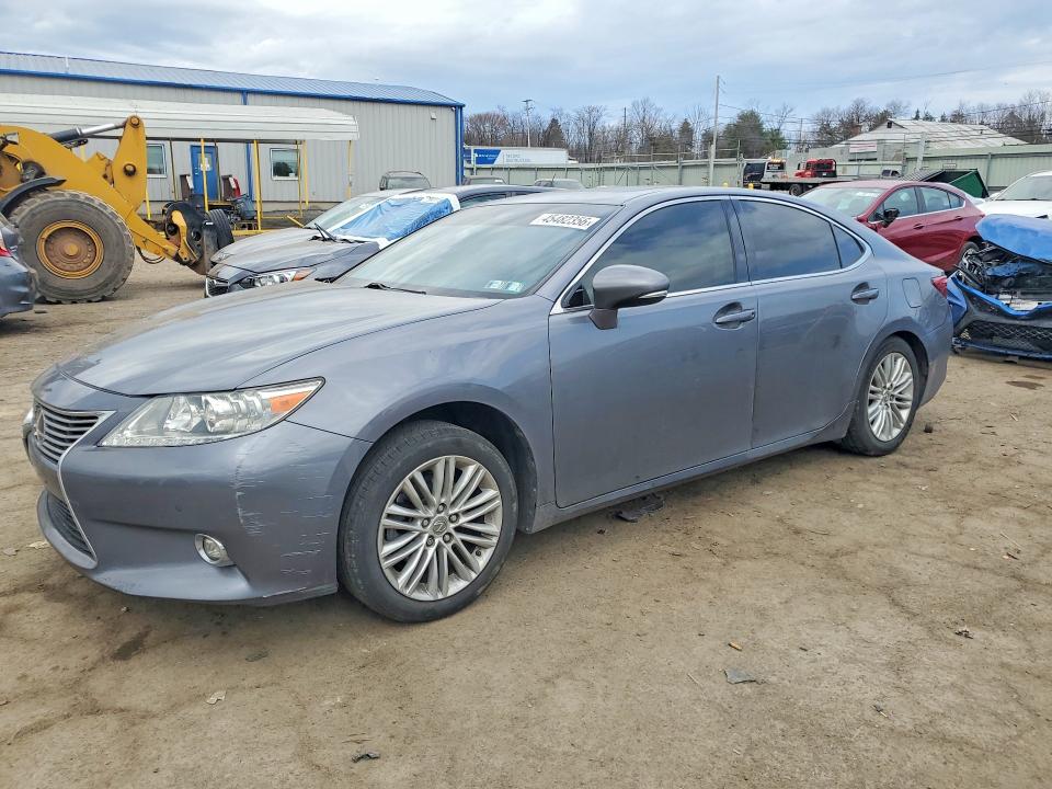 2014 Lexus ES