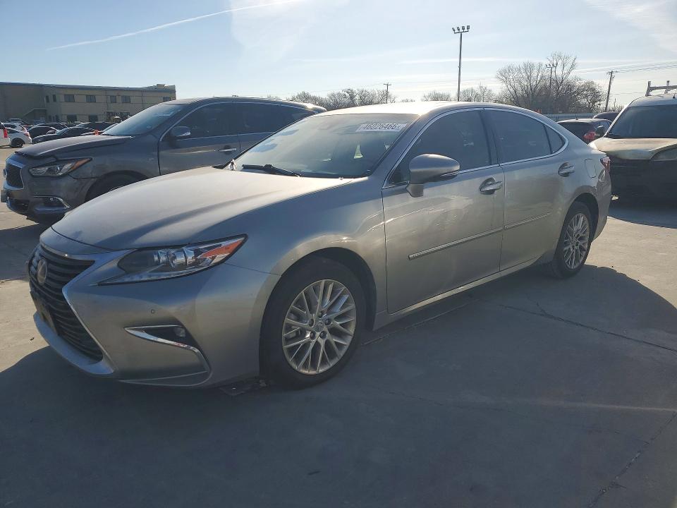 2018 Lexus ES
