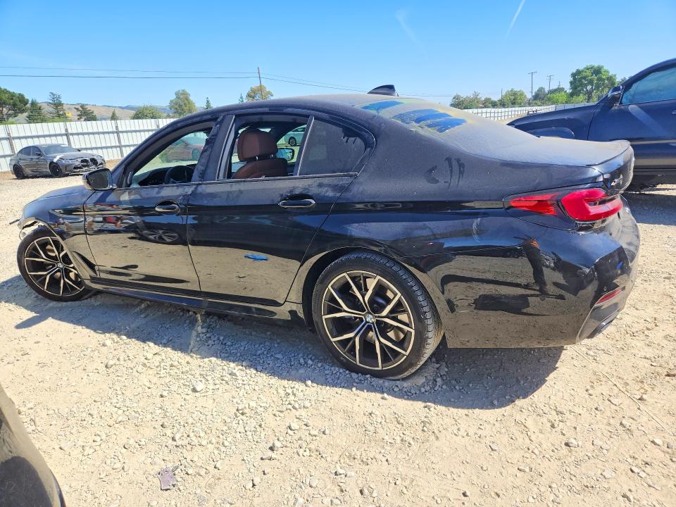 2022 BMW M5