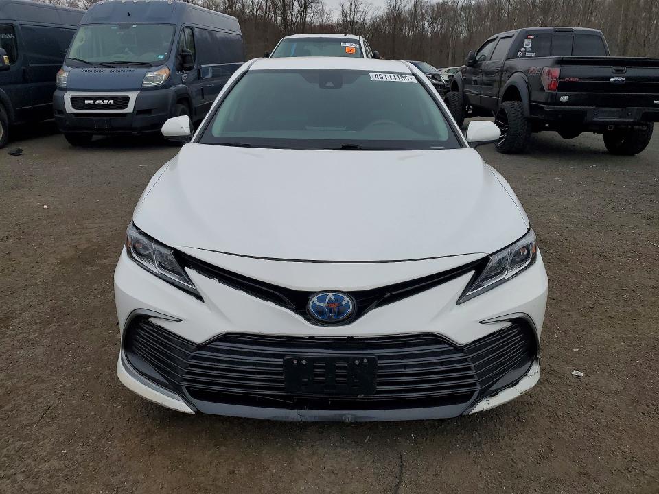 2021 Toyota Camry sola