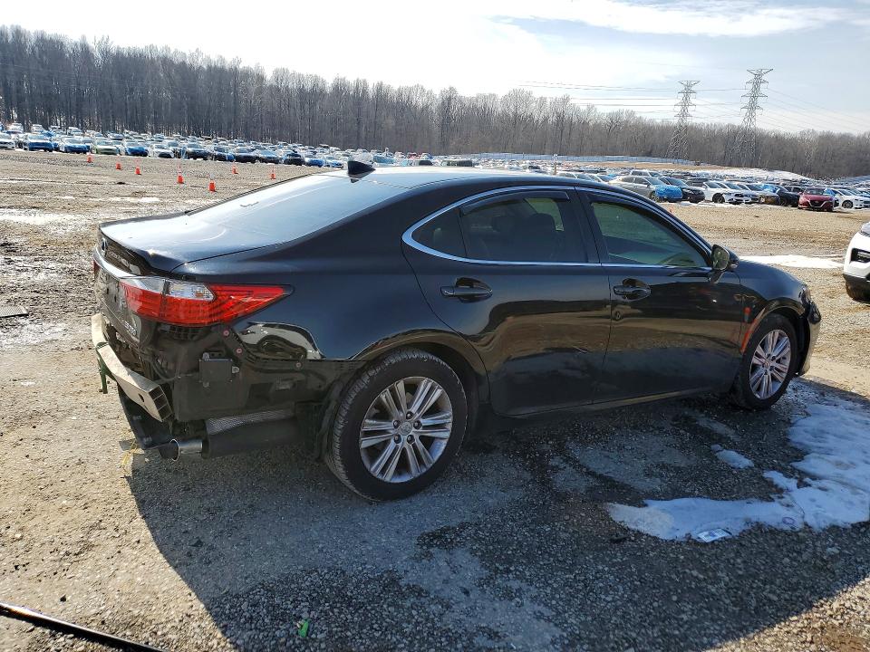 2015 Lexus ES