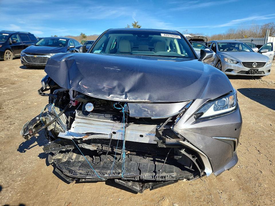 2024 Lexus ES