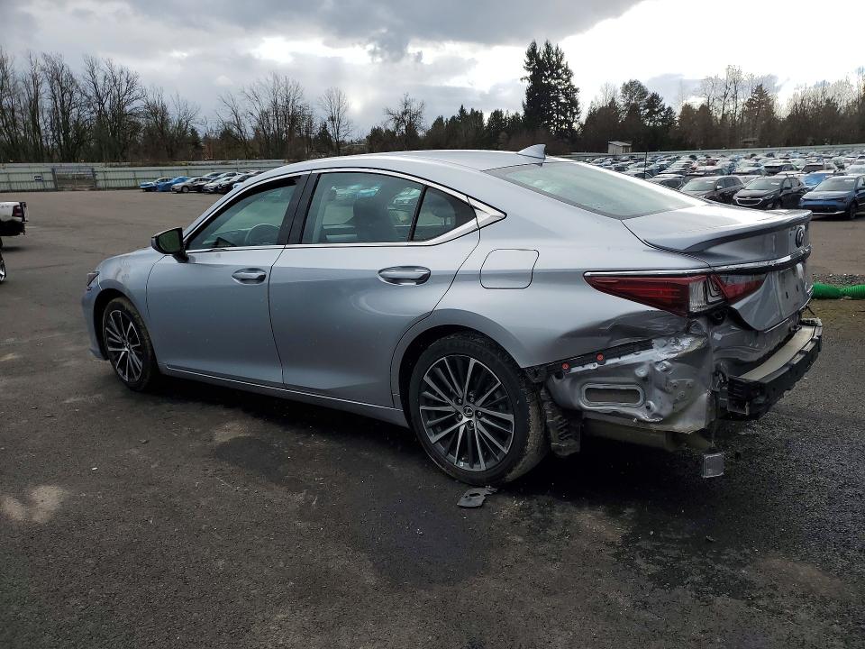 2022 Lexus ES
