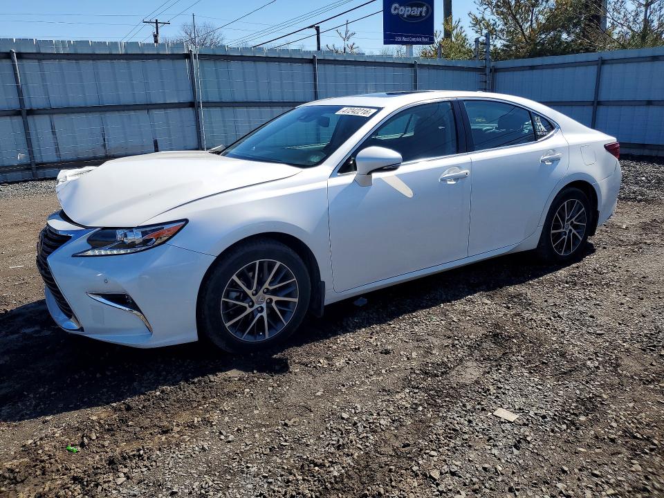 2017 Lexus ES