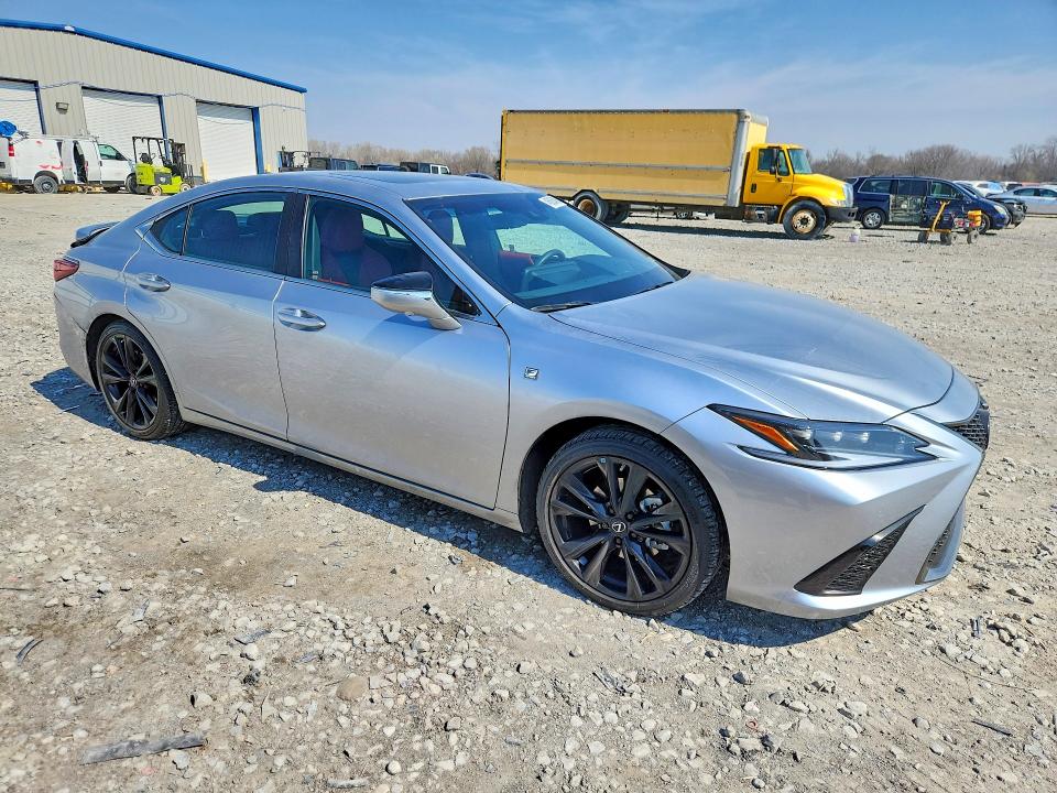 2023 Lexus ES