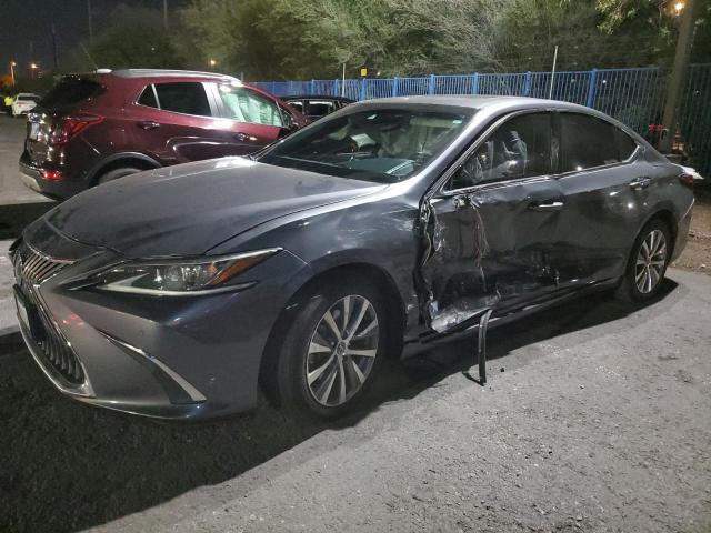2019 Lexus ES
