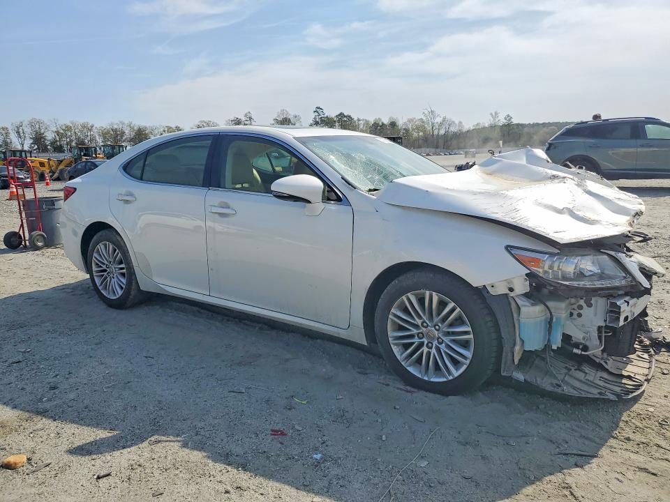 2015 Lexus ES
