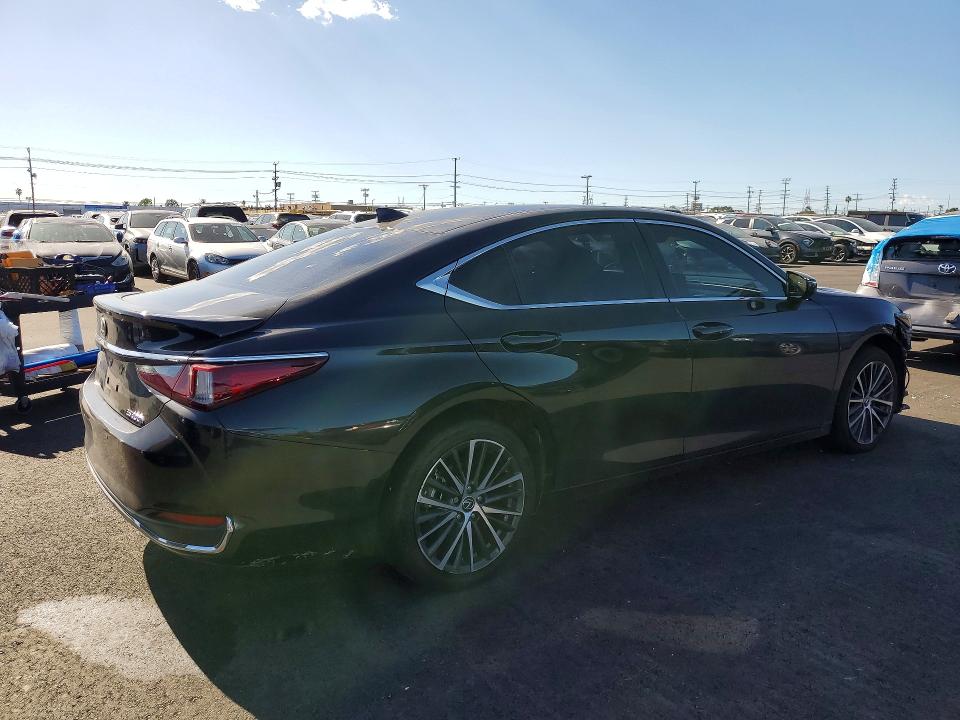 2024 Lexus ES