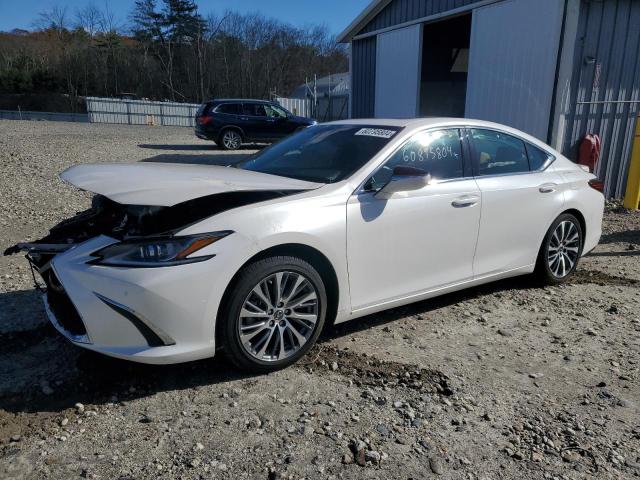 2021 Lexus ES