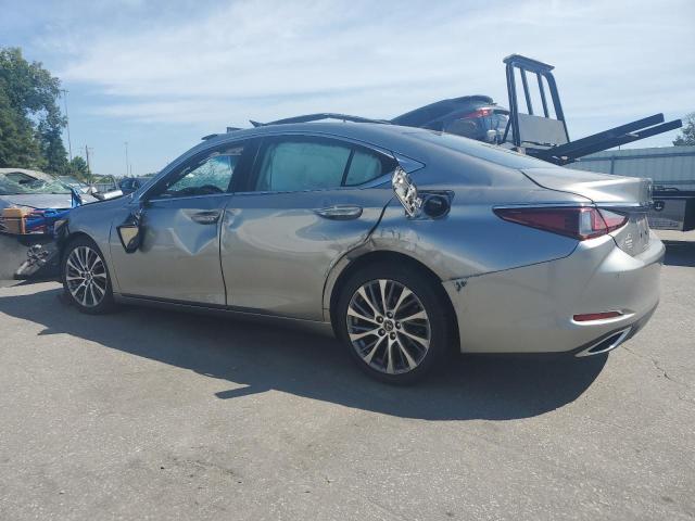 2019 Lexus ES