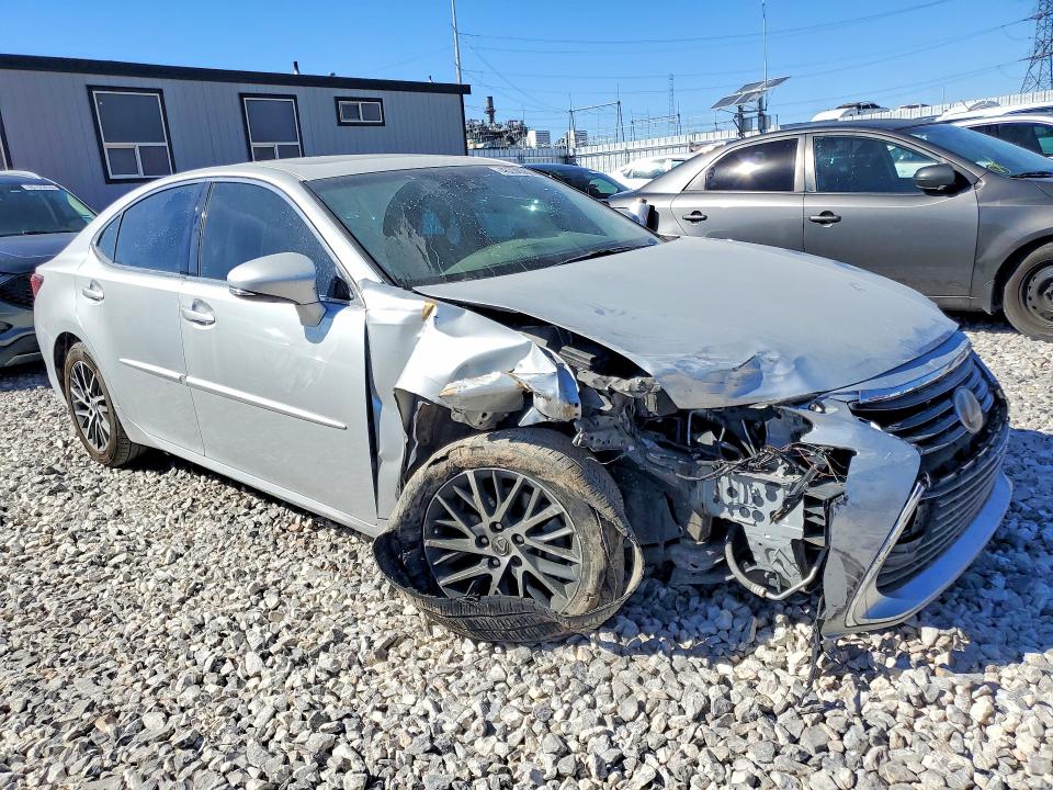 2017 Lexus ES