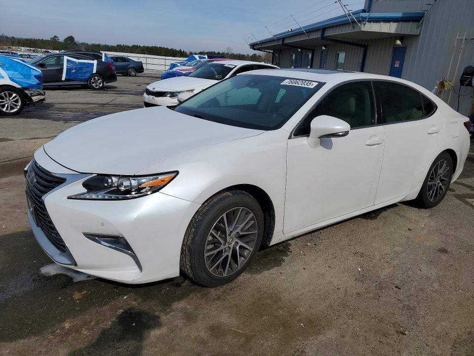 2018 Lexus ES