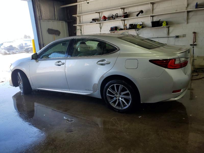 2016 Lexus ES