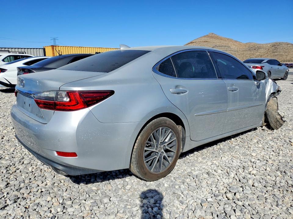 2017 Lexus ES