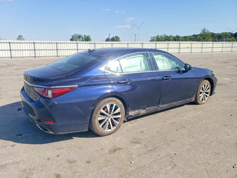 2019 Lexus ES