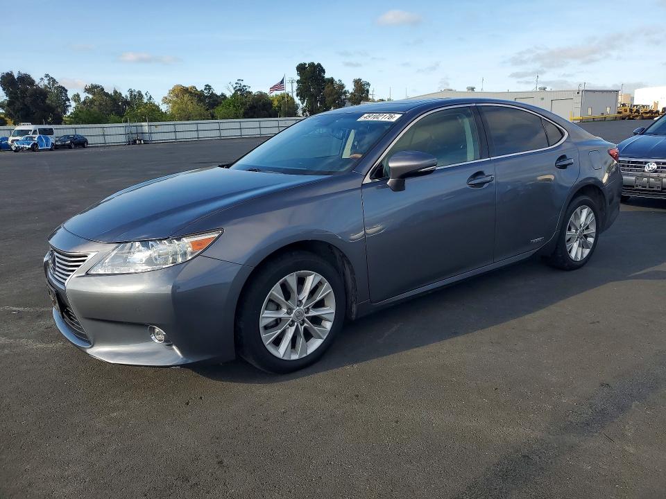 2014 Lexus Es 300h