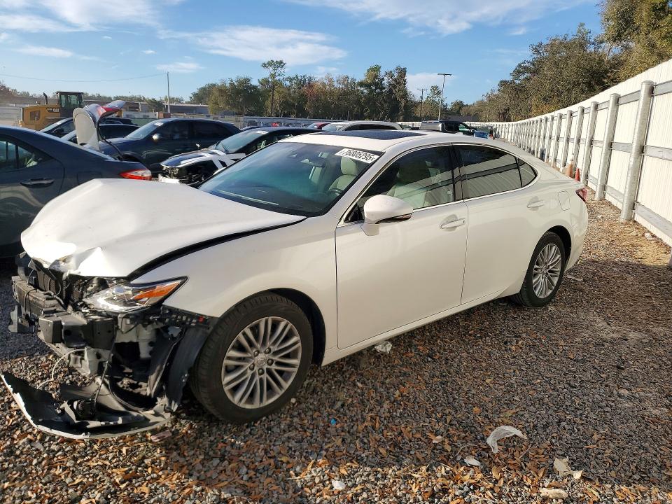 2017 Lexus ES