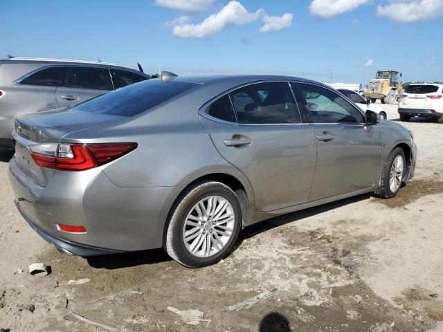 2016 Lexus ES