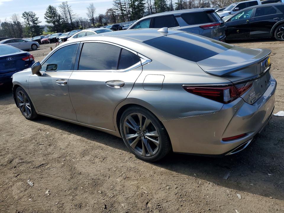 2019 Lexus ES