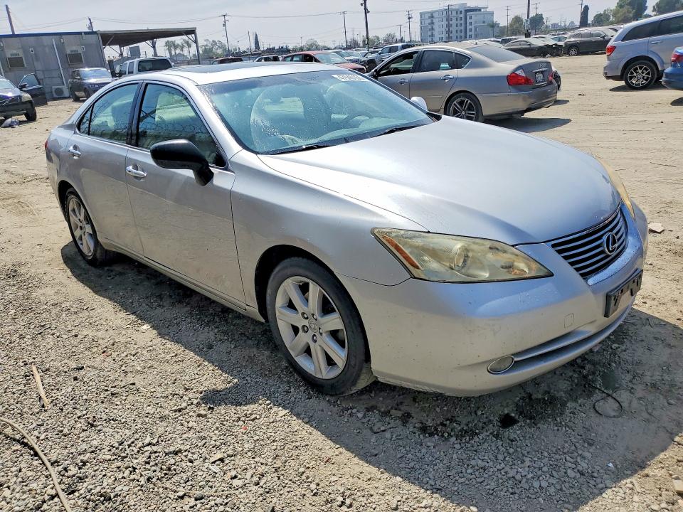 2019 Lexus ES