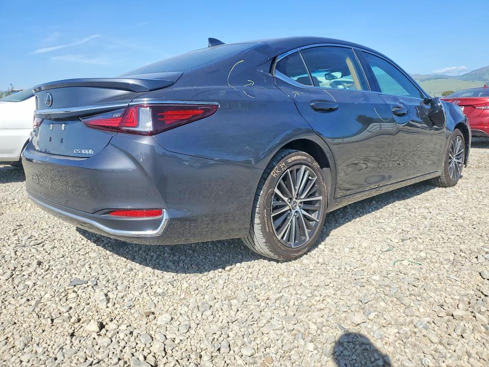 2024 Lexus ES