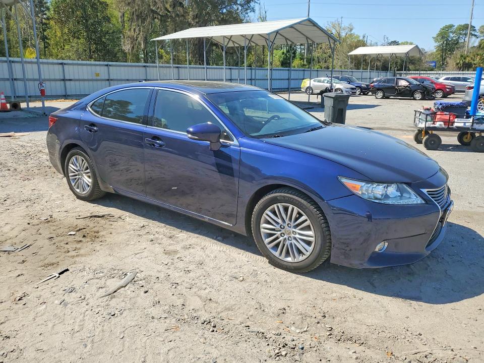 2015 Lexus ES