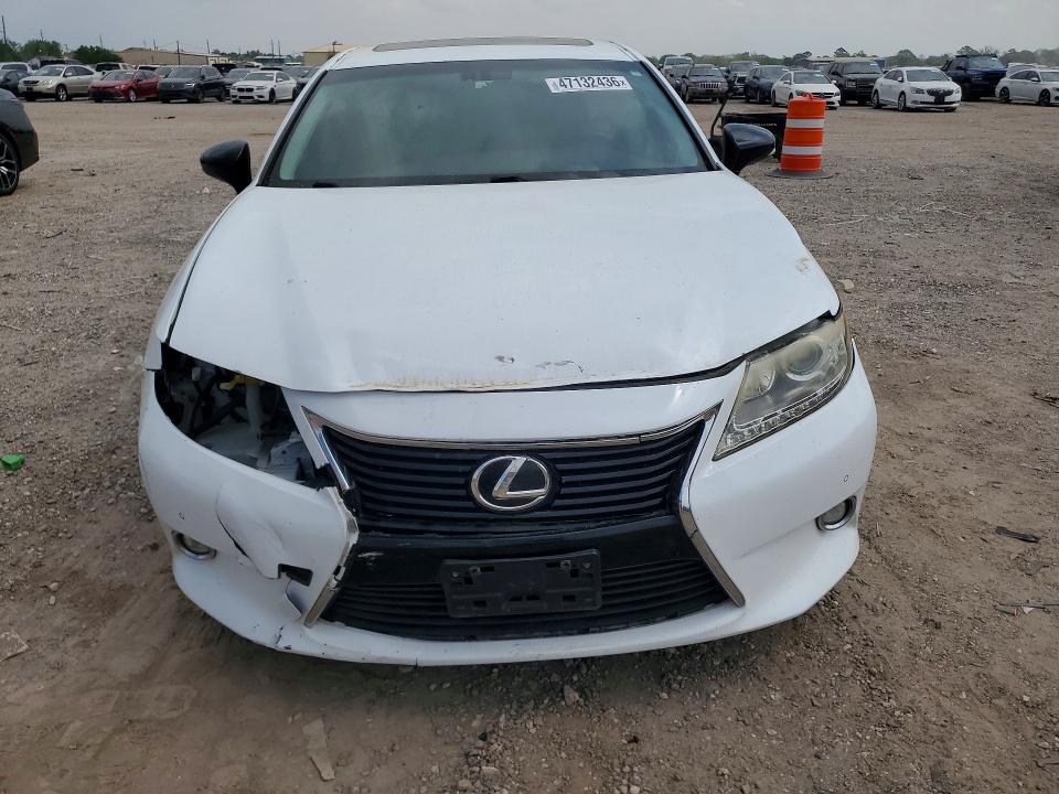 2015 Lexus ES