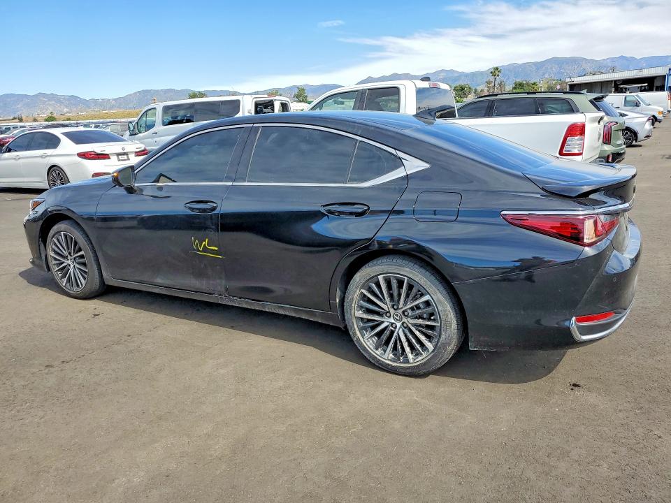 2024 Lexus ES