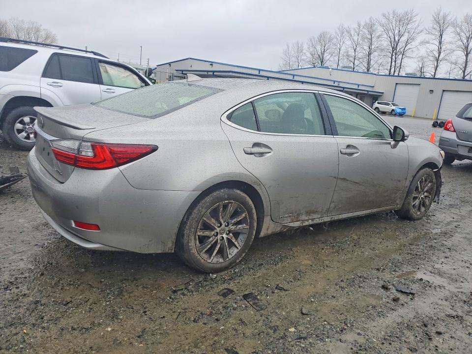 2017 Lexus ES