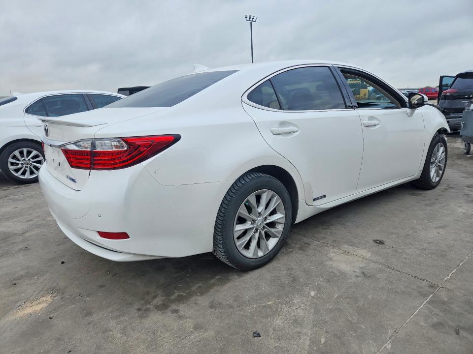 2015 Lexus ES
