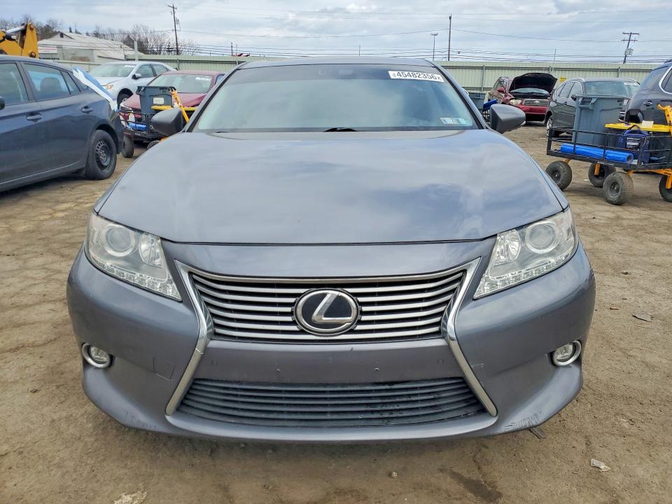 2014 Lexus ES
