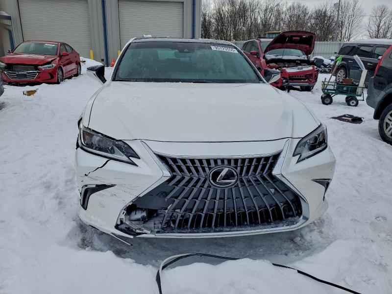 2023 Lexus ES