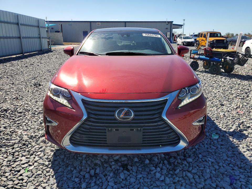 2016 Lexus ES