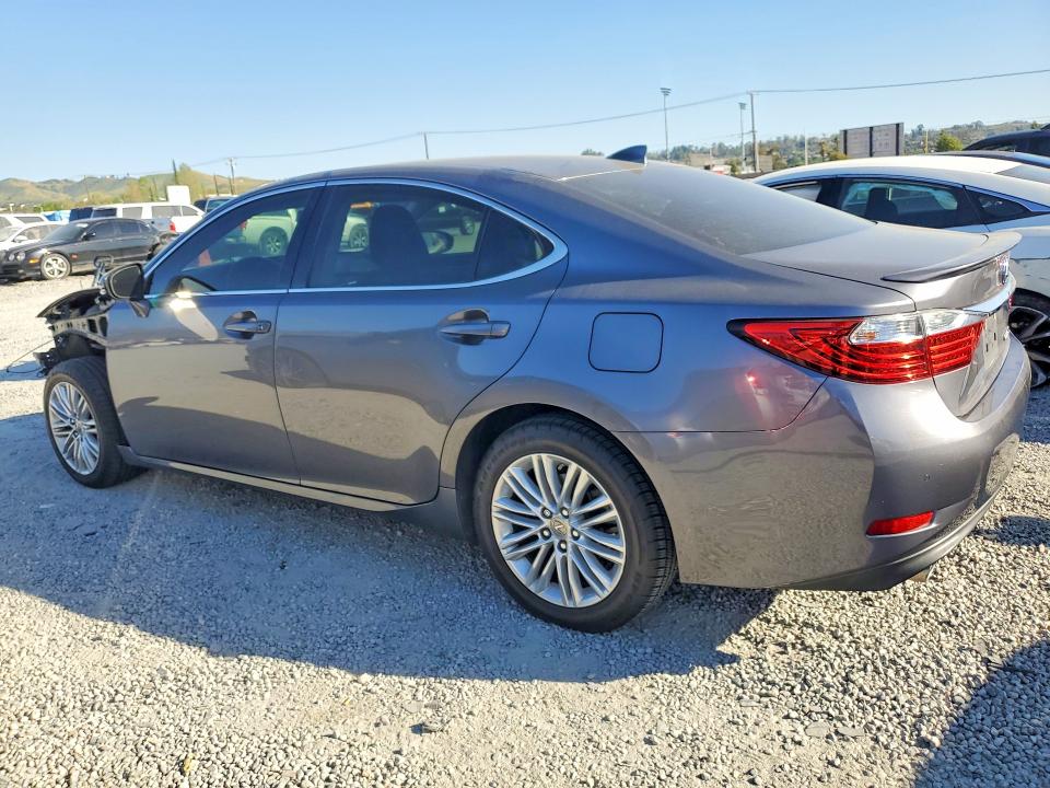 2015 Lexus ES