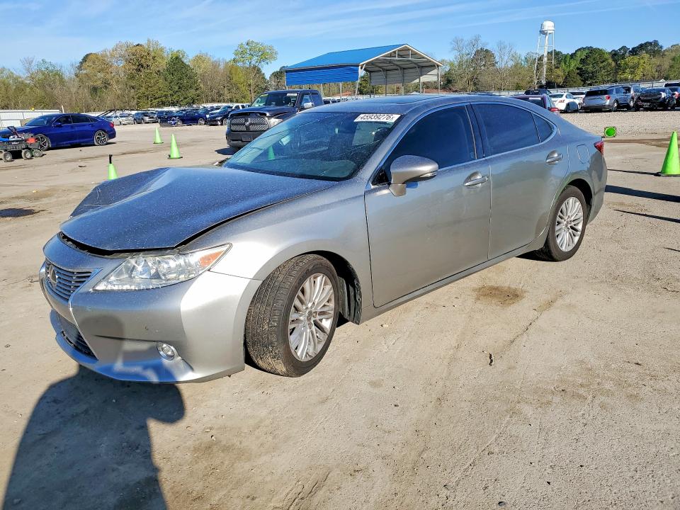 2015 Lexus ES