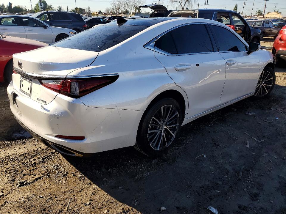 2024 Lexus ES
