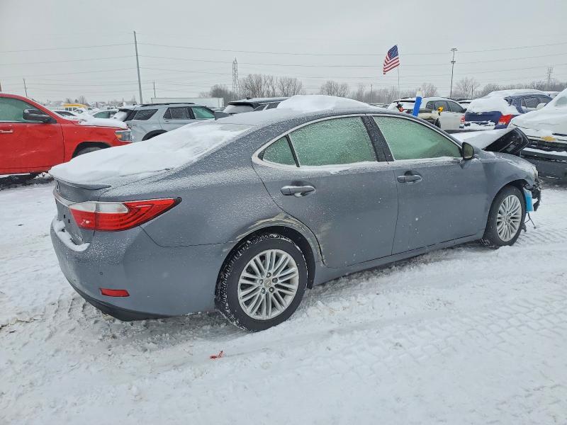 2015 Lexus ES