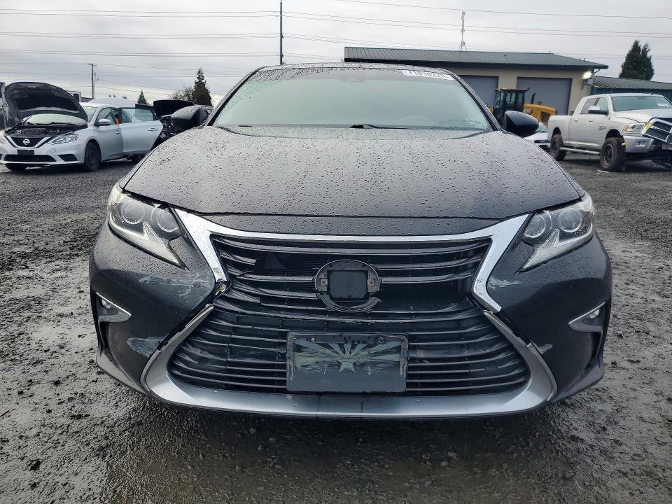2017 Lexus ES