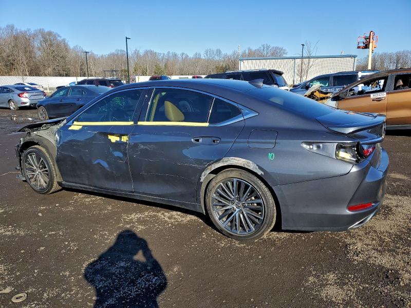 2023 Lexus ES
