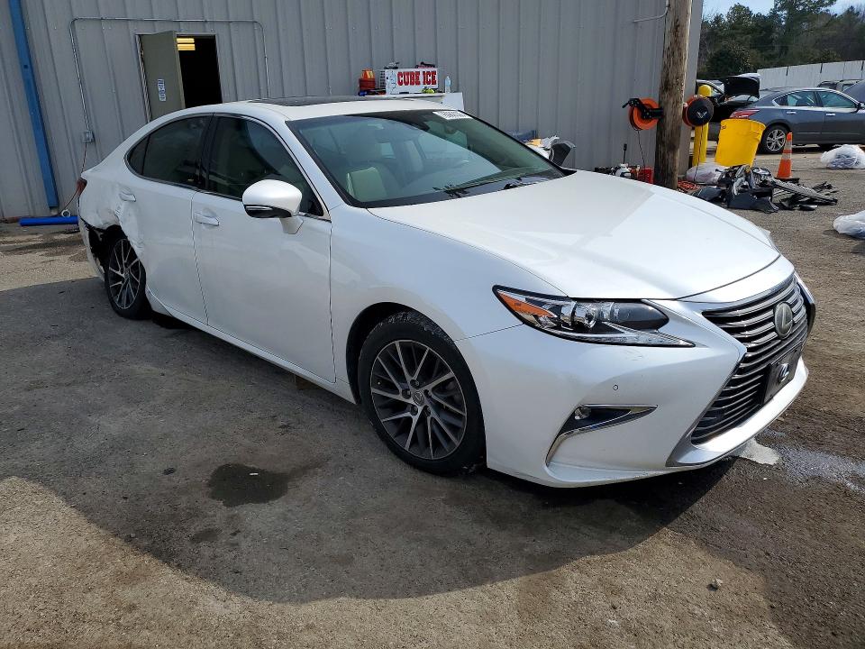 2018 Lexus ES