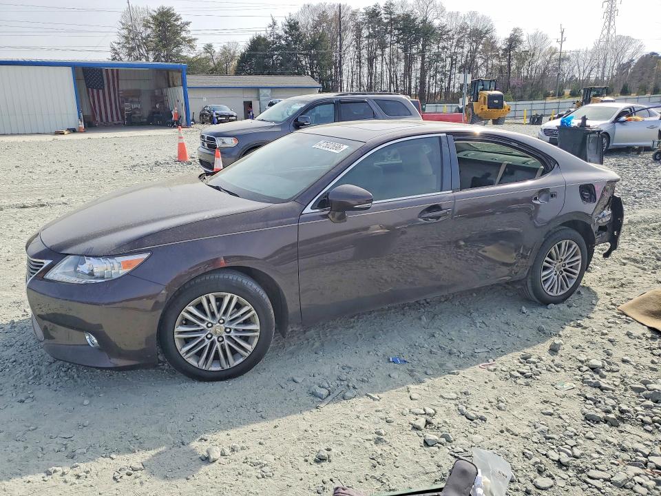 2015 Lexus ES