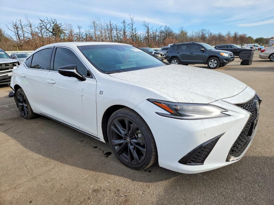 2025 Lexus ES
