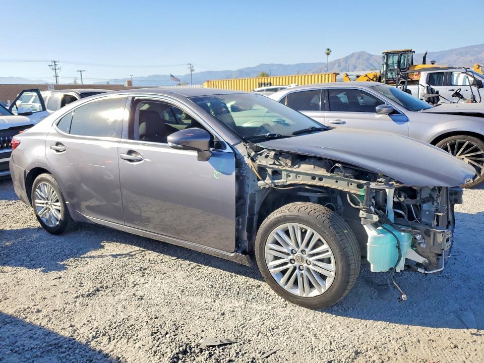 2015 Lexus ES