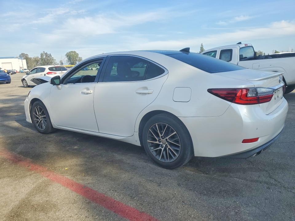 2017 Lexus ES